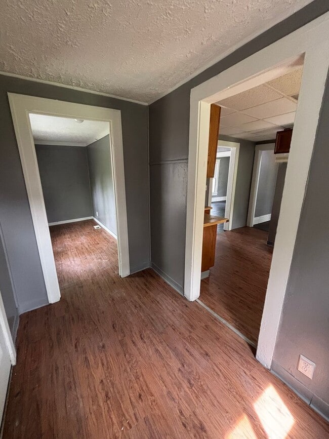 Building Photo - Section 8 Accepted!
