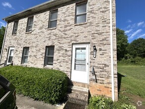 Building Photo - 4707 Grassy Creek Rd