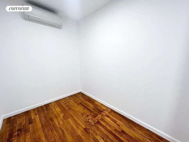 Foto del edificio - 310 Sumpter St