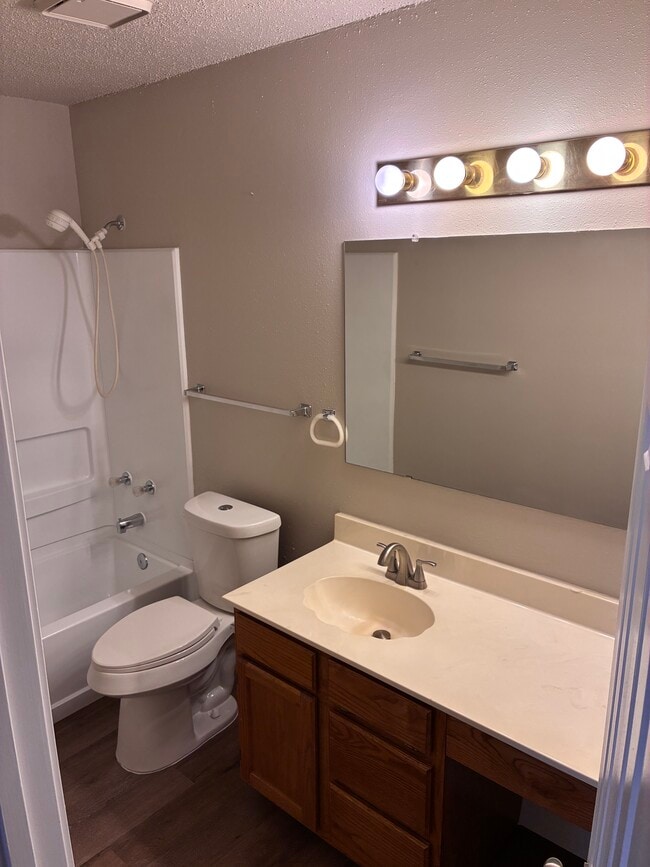 Building Photo - 7503 Longing Trail