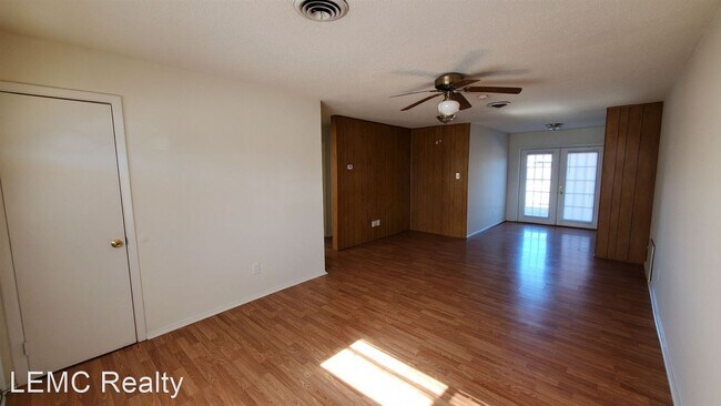 Foto del edificio - 2 br, 2 bath House - 5210 Hillside Road Un...