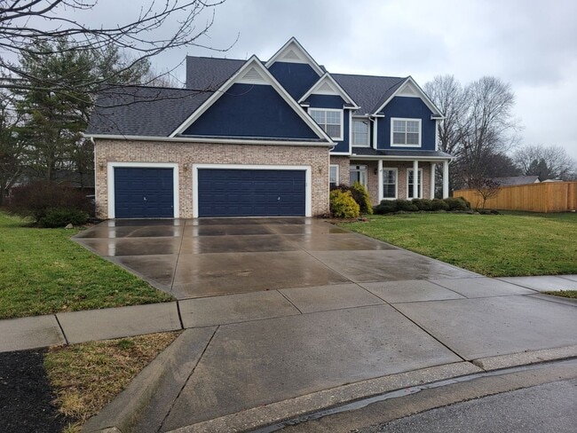 Foto del edificio - 8162 Chateau Ln