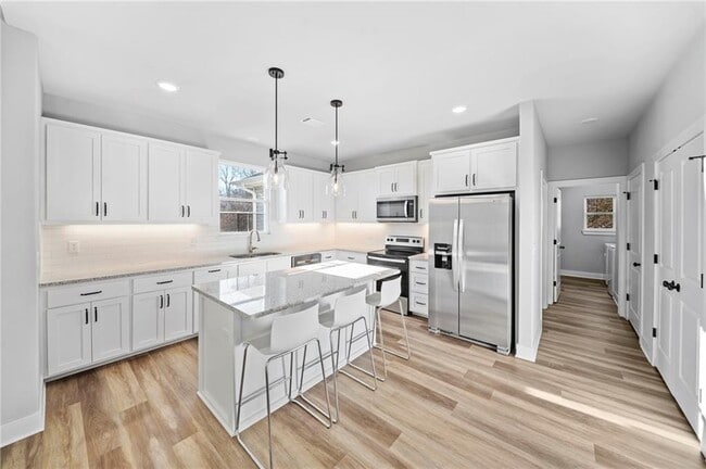 Building Photo - 3 Ceres Cir