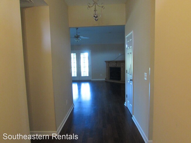 Building Photo - 4 br, 2 bath House - 2320 Tolkien Ln