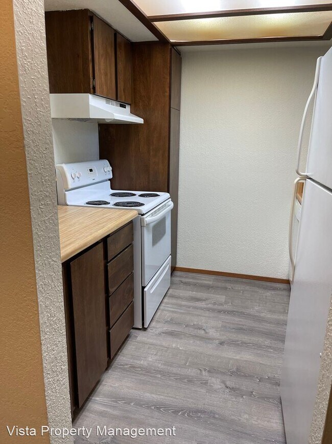 Building Photo - 1 br, 1 bath House - 33020 17th Place S #B106
