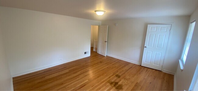 Building Photo - 1324 Tamara Ct