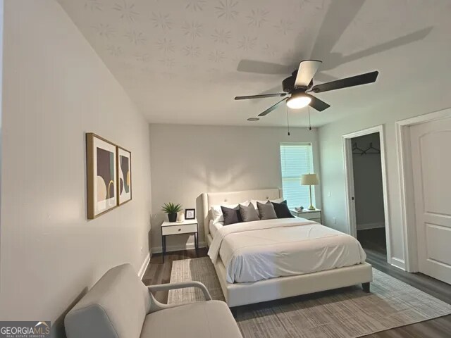 Foto del edificio - 5047 Chupp Way Cir