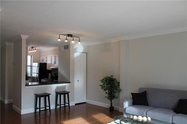 Foto del edificio - 136 Woodhaven Dr