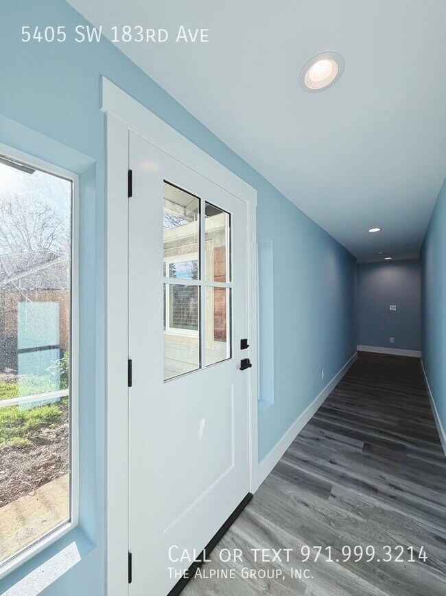 Foto del edificio - 5405 SW 183rd Ave