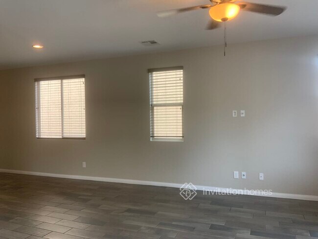 Foto del edificio - 8617 Earl Creek St