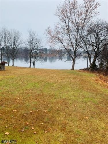 Primary Photo - 384-D Lake Shore S