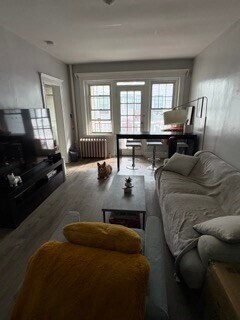 Foto del edificio - 14 Melvin Ave