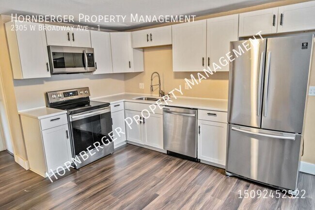 Foto del edificio - 2305 W Broadway Ave