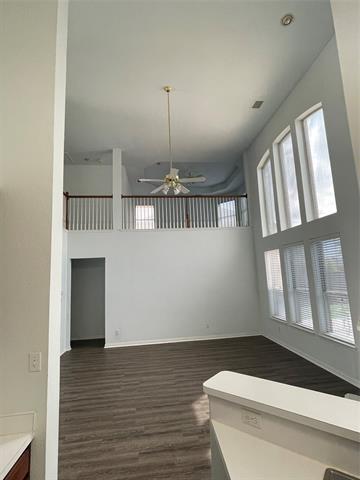 Foto del edificio - 513 Hickory Dr