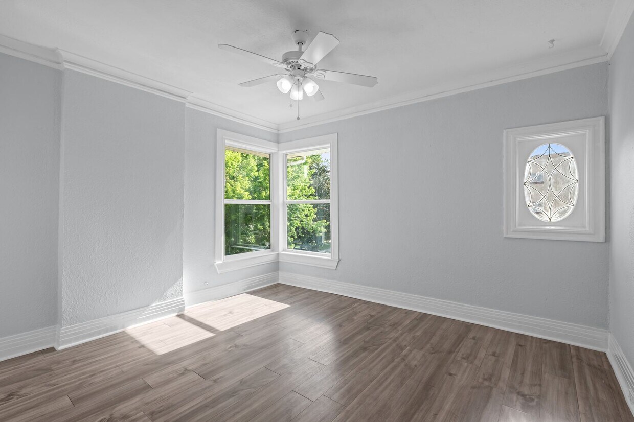 Foto principal - 936 N Ogden St