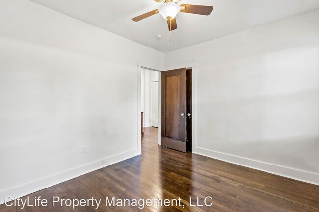 Building Photo - 4 br, 1 bath House - 3333 Portola Ave