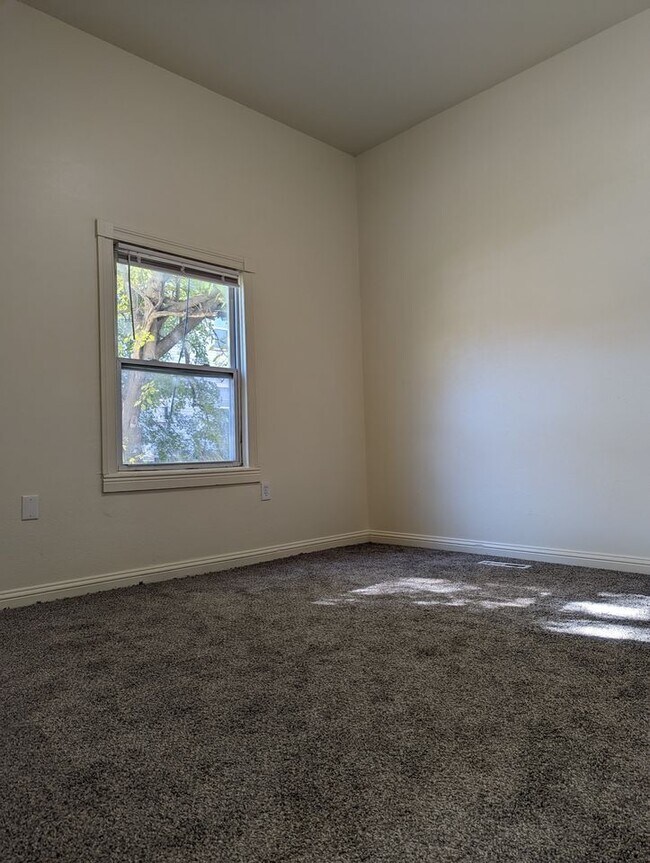 Foto del edificio - 1907 S 19th St