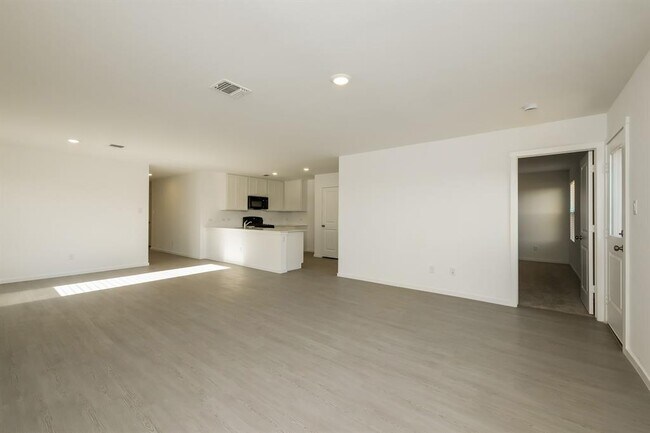 Building Photo - 12528 Huntington Rdg Wy