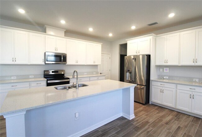 Building Photo - 4175 Via Sienna Cir