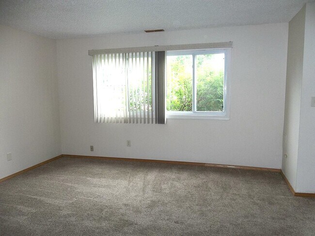 Foto del edificio - 1428 E 6th St