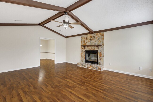Foto del edificio - 110 Flat Shoal Ln