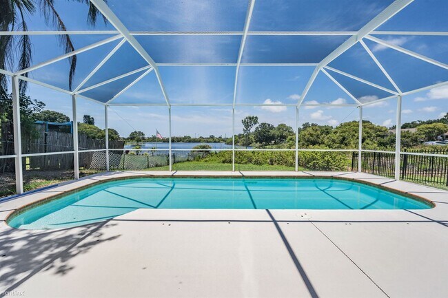 Foto del edificio - 2 br, 1 bath House - 1322 Meres Boulevard 2