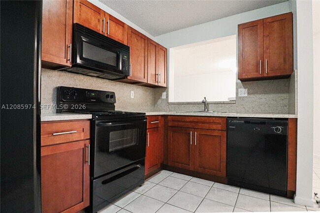 Foto del edificio - 1175 NW 125th Ct