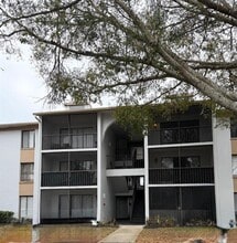 Building Photo - 8215 Sun Spring Cir