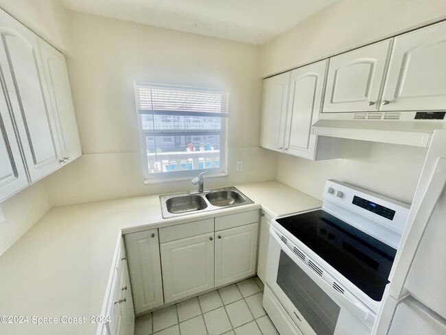 Building Photo - 5600 N Banana River Blvd