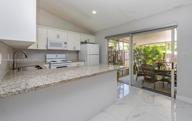 Foto del edificio - 14347 SW 176th Terr