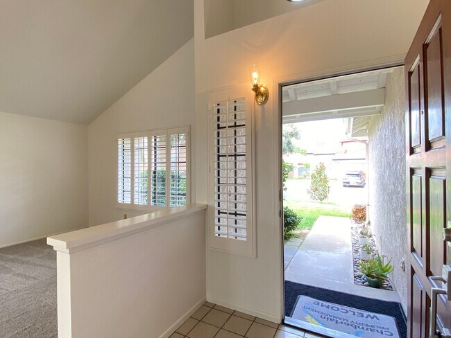 Foto del edificio - Cardiff Home in Desirable Sandy Point With...