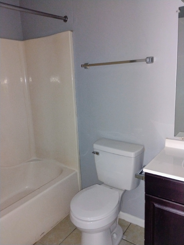 Building Photo - 14140 Azalea Park Ave