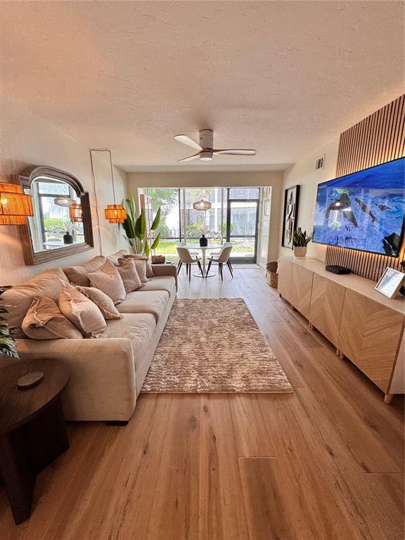 Building Photo - 5623 Midnight Pass Rd