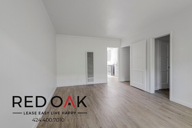 Building Photo - ~1 Month FREE~ Bright and inviting Studio ...