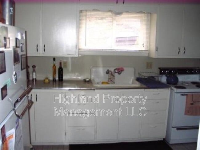 Foto del edificio - 215 SE High St