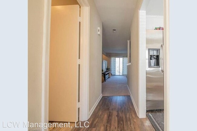 Building Photo - 3 br, 2.5 bath House - 502 Rock Cliff Court