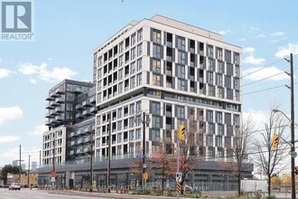 Building Photo - 1007 The Queensway