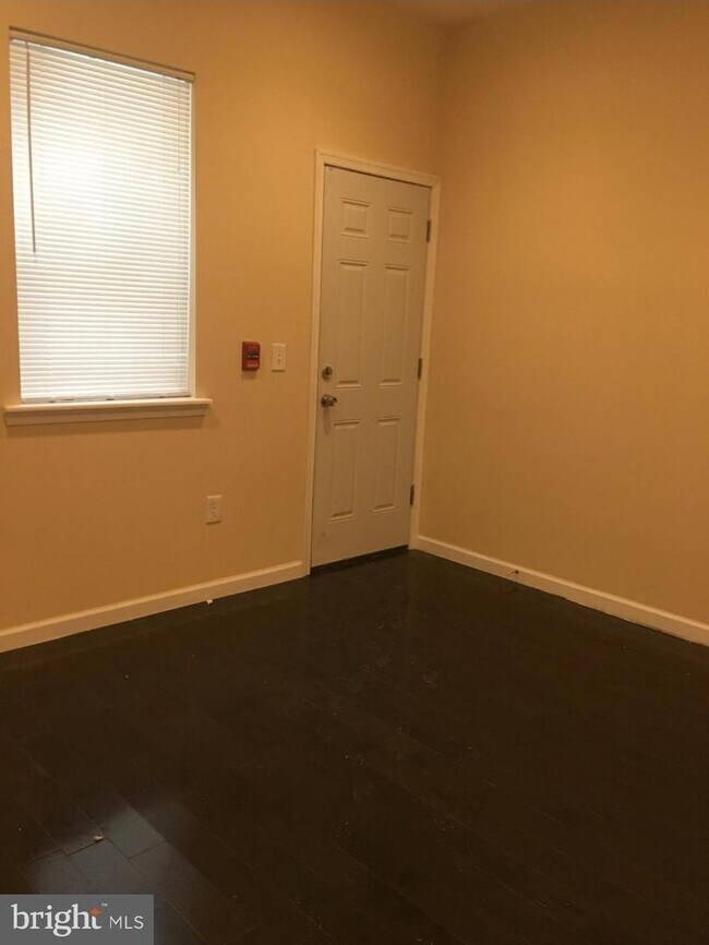 1922 Fairmount Ave Unit 1F, Philadelphia, PA 19130 Apartment for Rent