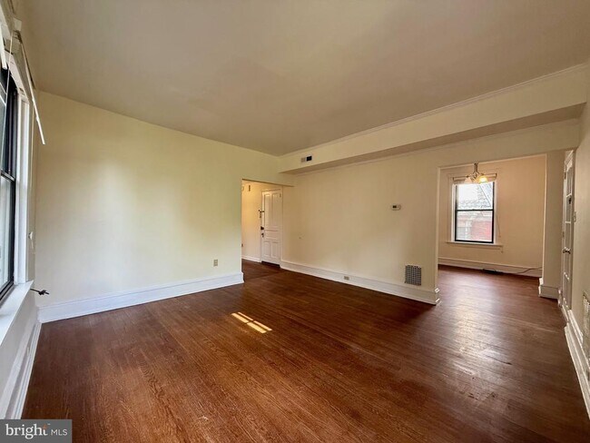 Foto del edificio - 1610 N Broom St