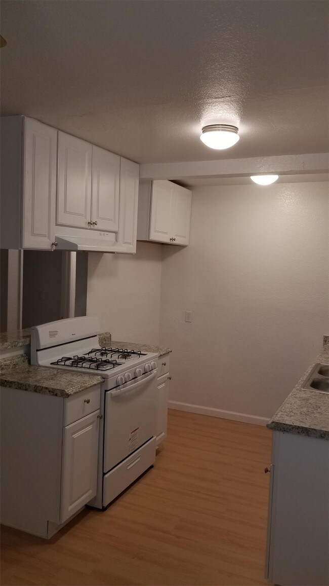 Foto del edificio - 6952 Westpark Pl