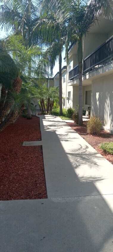 Photo - 10726 Orange Grove Ave (Whittier, CA)