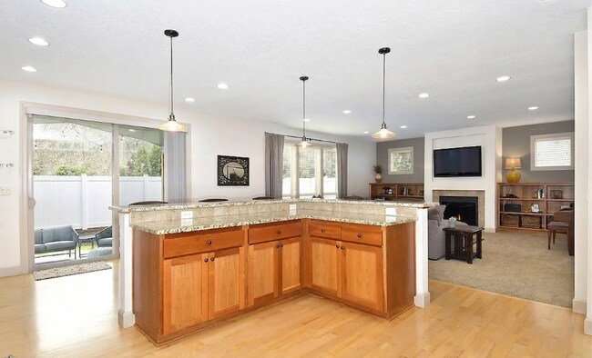 Foto del edificio - Spacious Single Family Home