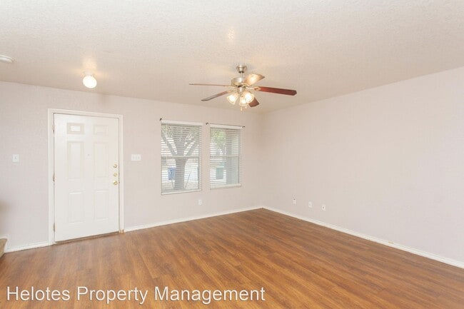 Building Photo - 3 br, 2.5 bath House - 9114 Sycamore Cv