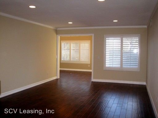 Building Photo - 26433 Woodlark Ln