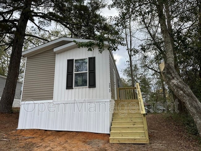 Building Photo - 356 Bayhead Dr