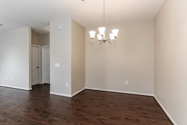 Building Photo - 10339 Dawson Hill Lane