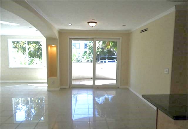 Building Photo - 600 E Magnolia Blvd