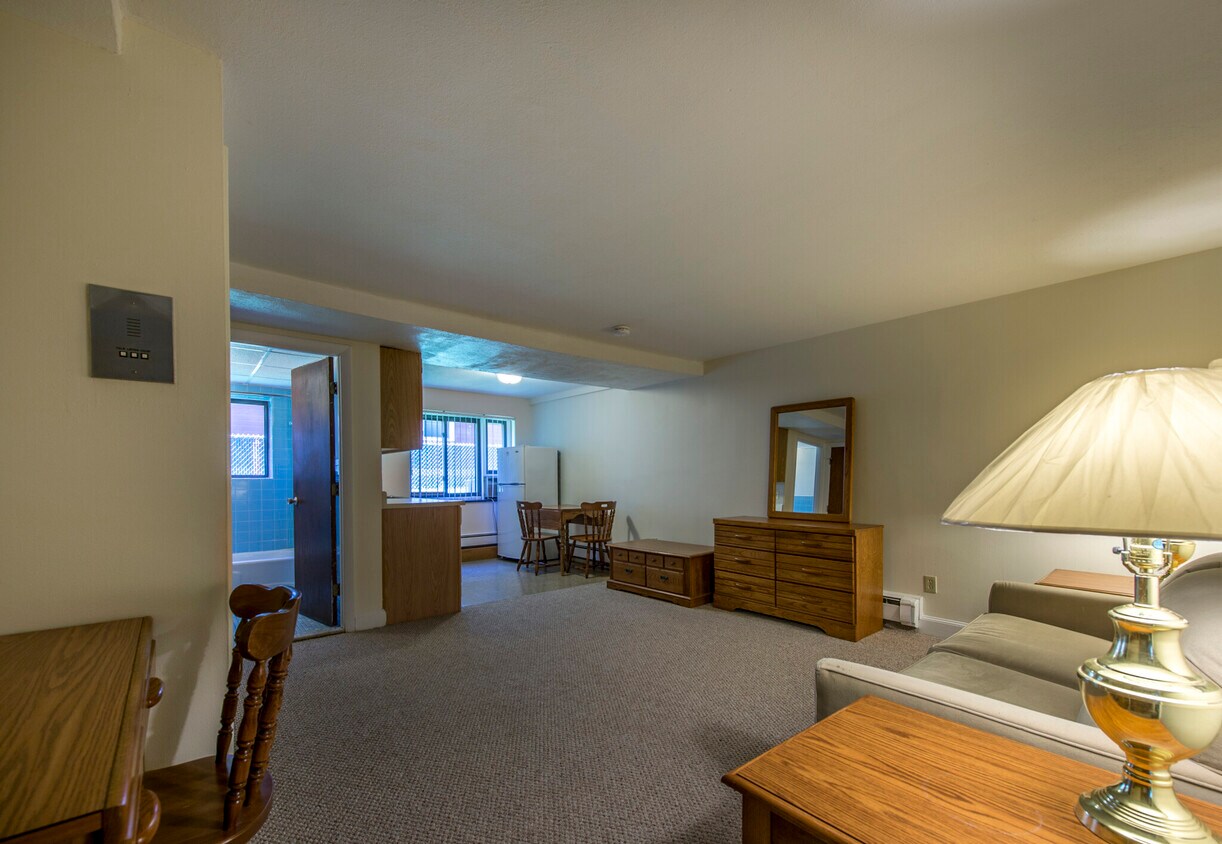 10 Chester St, Cambridge, MA 02140 Apartments in Cambridge, MA