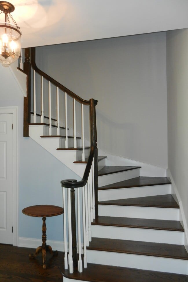 9 First Neck Lane, Southampton, NY 11968 Townhome Rentals in