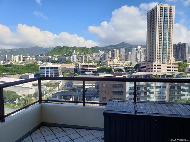Building Photo - 725 Kapiolani Blvd